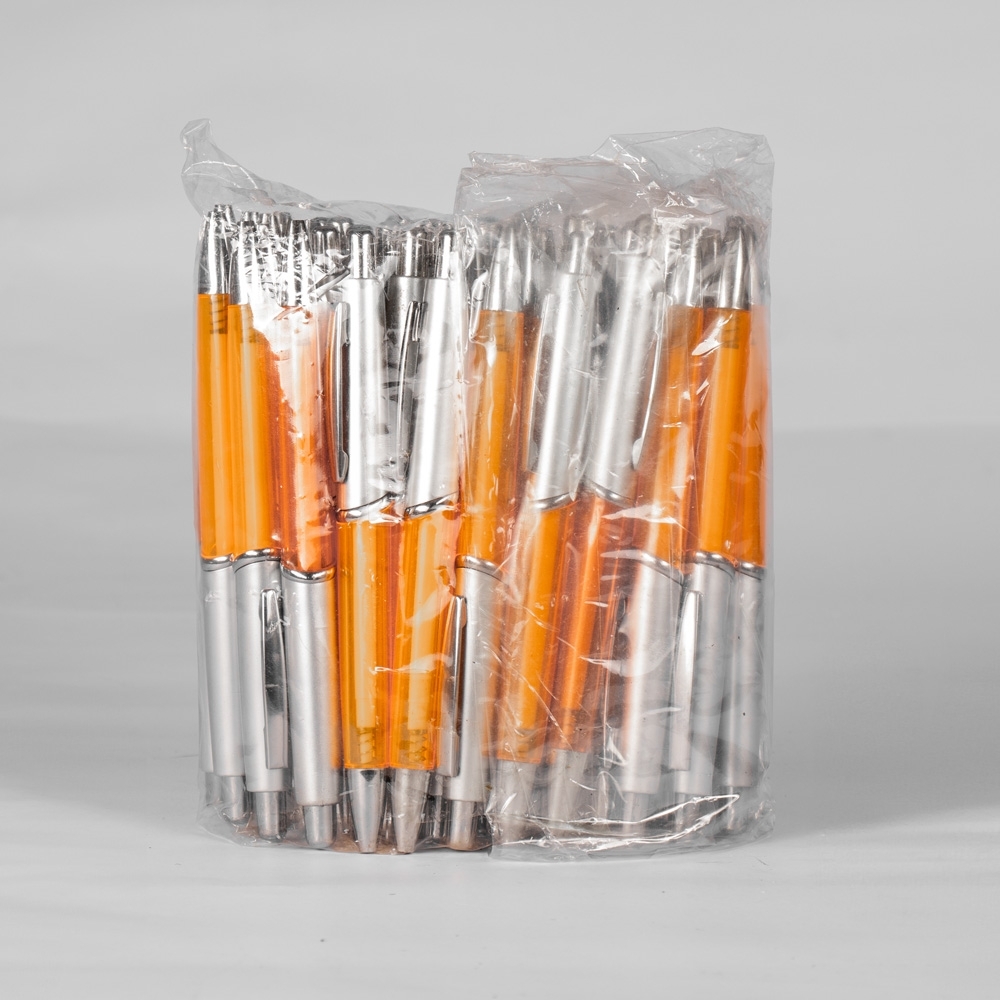 PACOTE C/ 50 PÇS CANETA PLÁSTICA SPX-P@00320-PRA/LAR NA COR PRATA